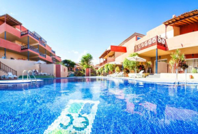  Aparthotel El Cerrito  Брения-Баха